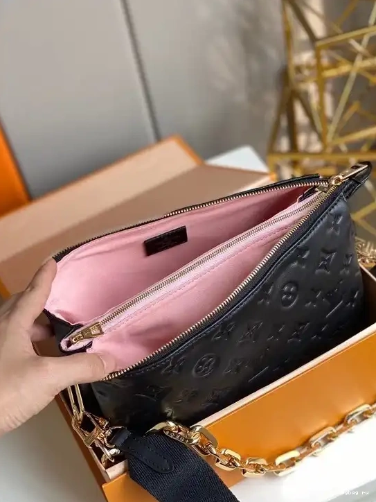 LOUIS PM VUITTON COUSSIN 0617